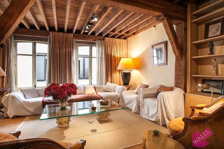 Gemeubeld duplex loft met 3 slk, 2 badk en garage foto 4