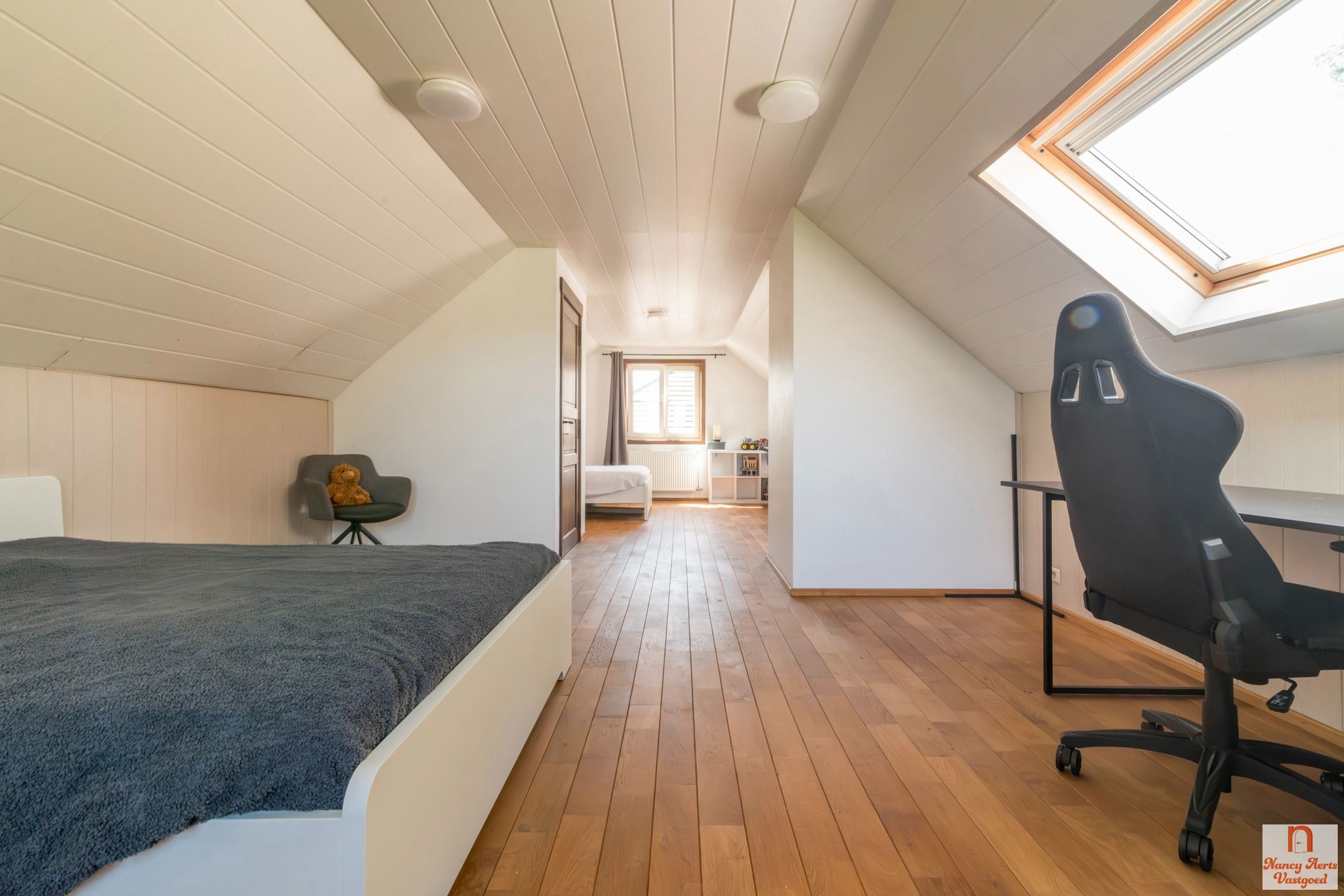 Tijdloze pastoriewoning in het groene Tervant foto 20