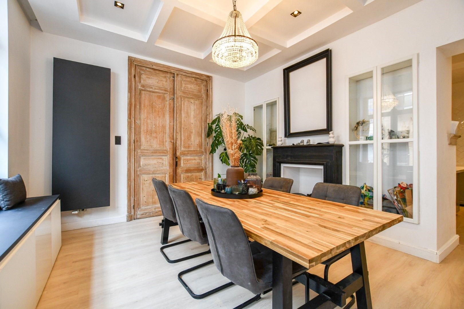 Ruim gerenoveerd herenhuis in hartje Blankenberge - vlakbij strand en zee!  foto 6