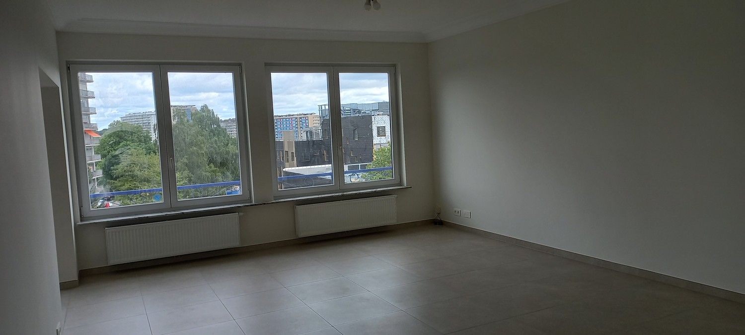 Appartement te Ganshoren foto 3
