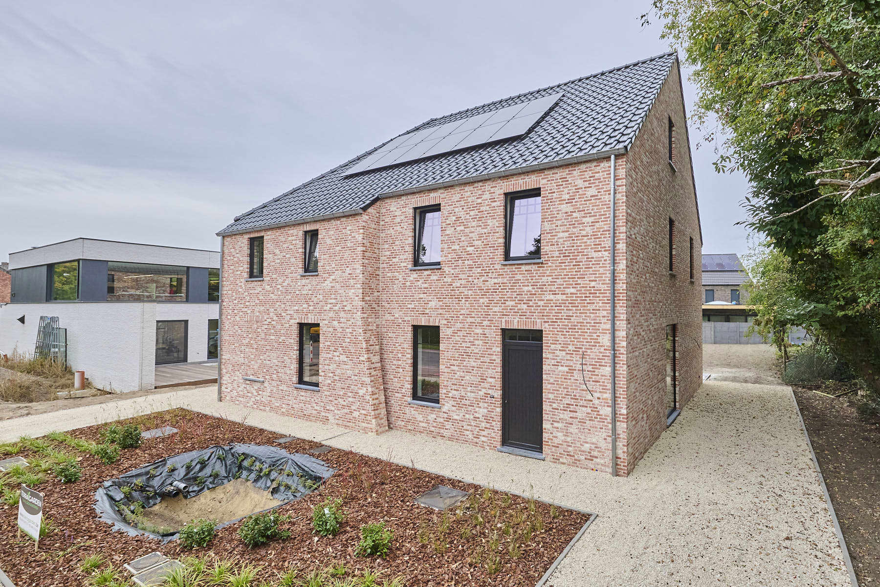 Huis te koop foto {{pictureIndex}}