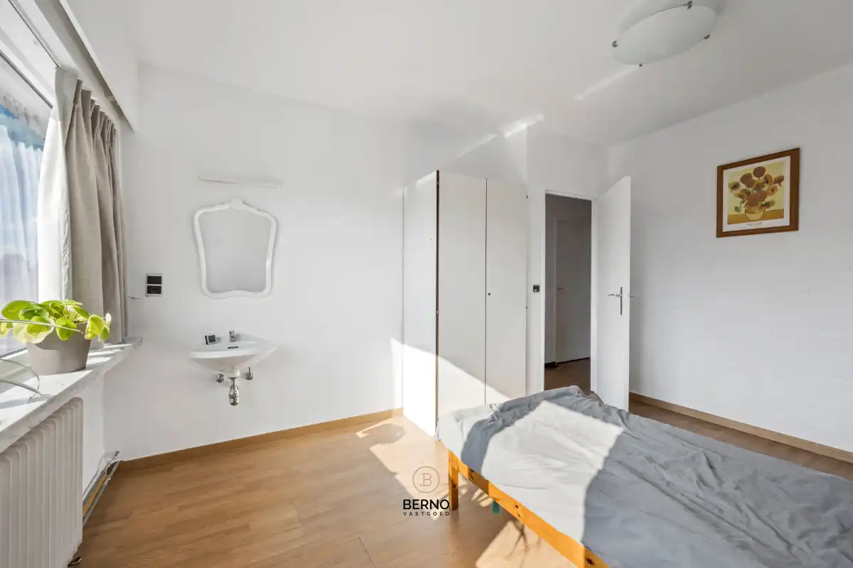 Karaktervolle woning met 5 slaapkamers foto 16