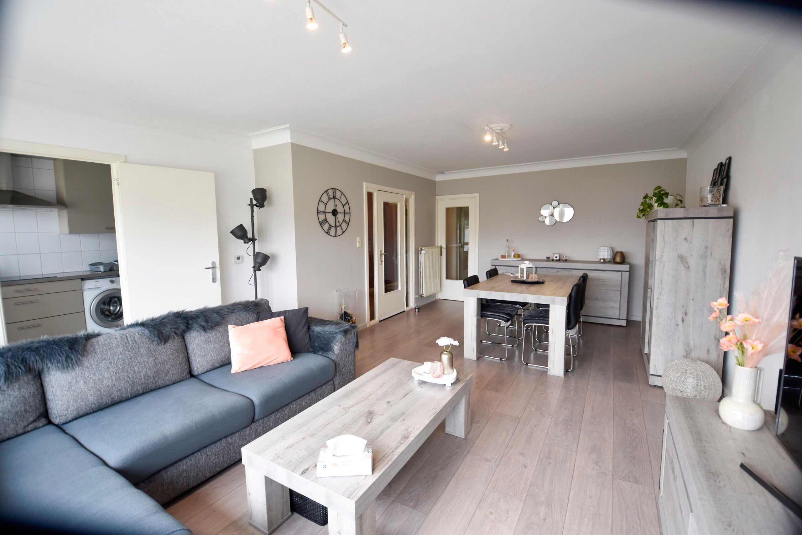 Energiezuinig appartement met 2 slaapkamers in Temse foto {{pictureIndex}}