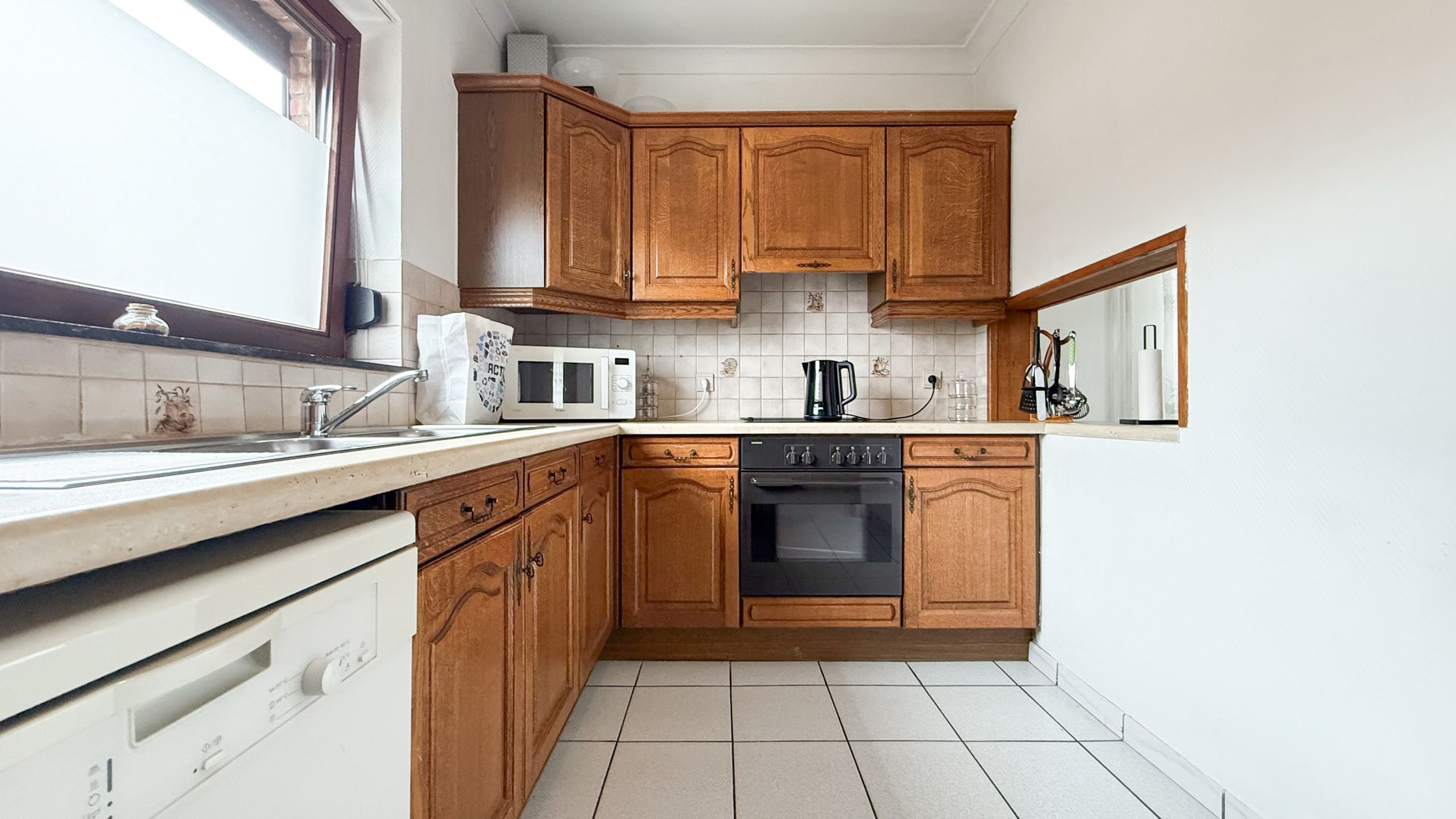 Goed ingedeelde woning op 4a71ca met veel potentieel! foto 11