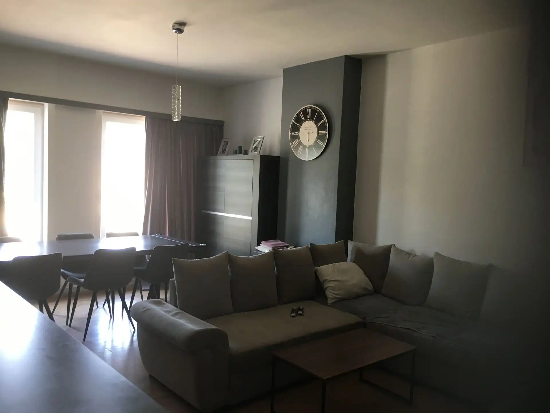Instapklaar appartement met 2 slpks en autostaanplaats foto 2
