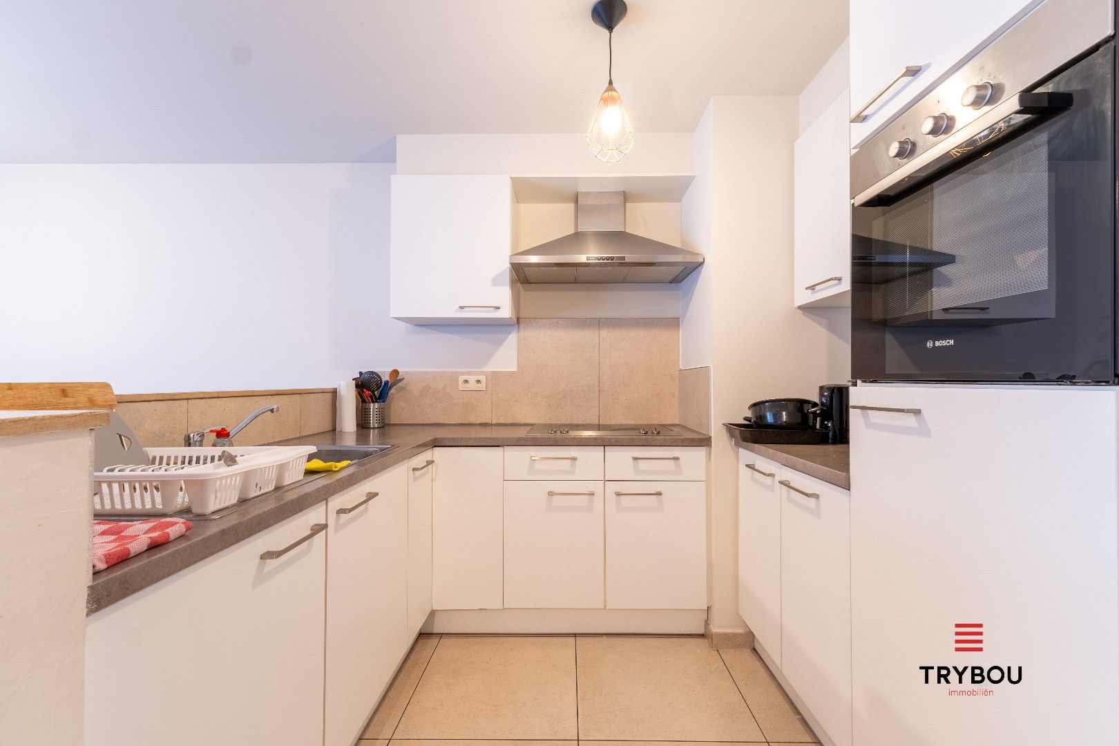 Ruim duplexappartement vlak bij het centrum van Roeselare foto 5