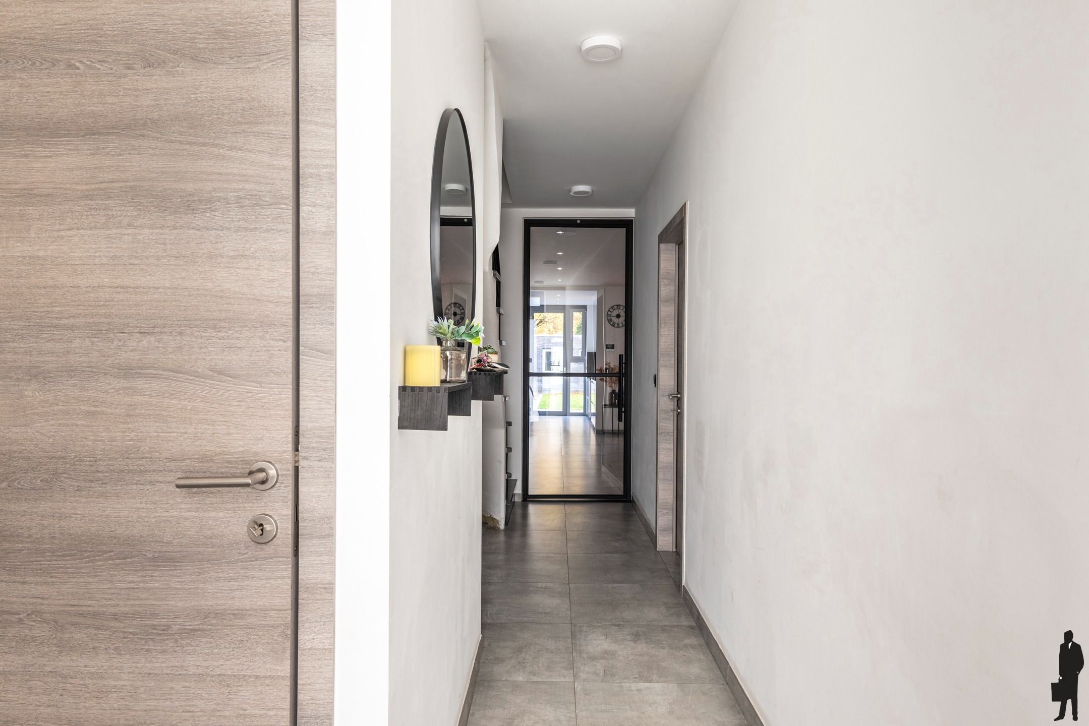 Welgelegen energiezuinige woning met 5 slpks en 2 badks foto 11