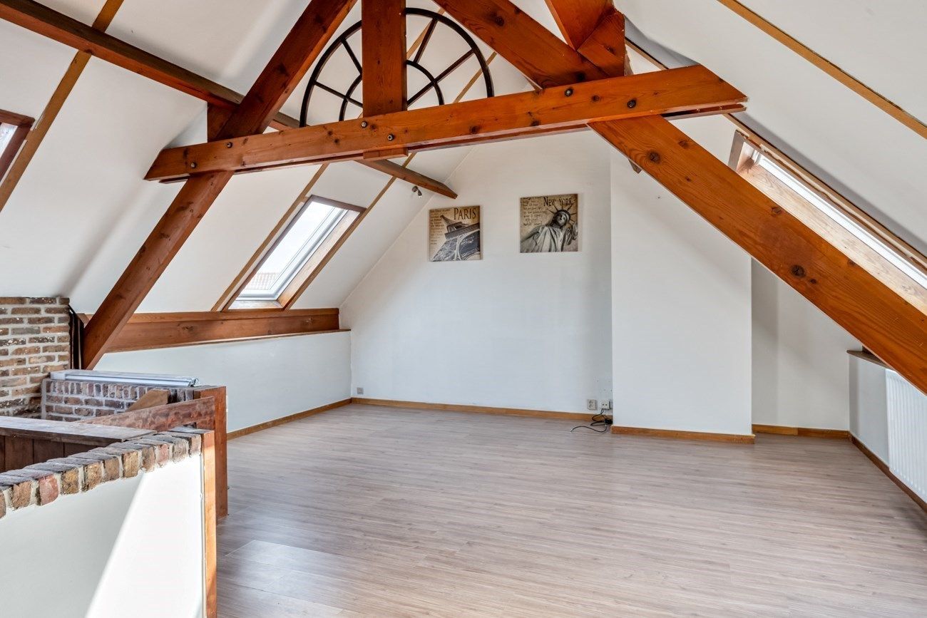 Dubbel appartement nabij de zeedijk foto 17