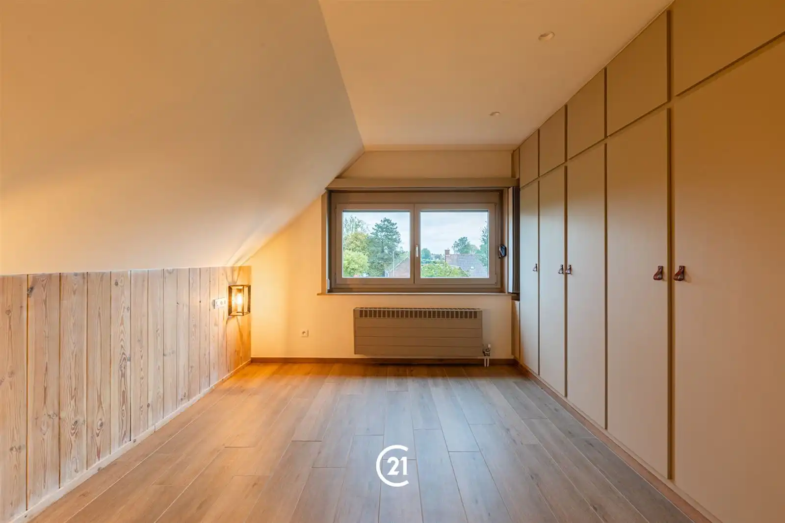 Halfopen woning met 3 slaapkamers en ruime tuin in Voorde foto 12