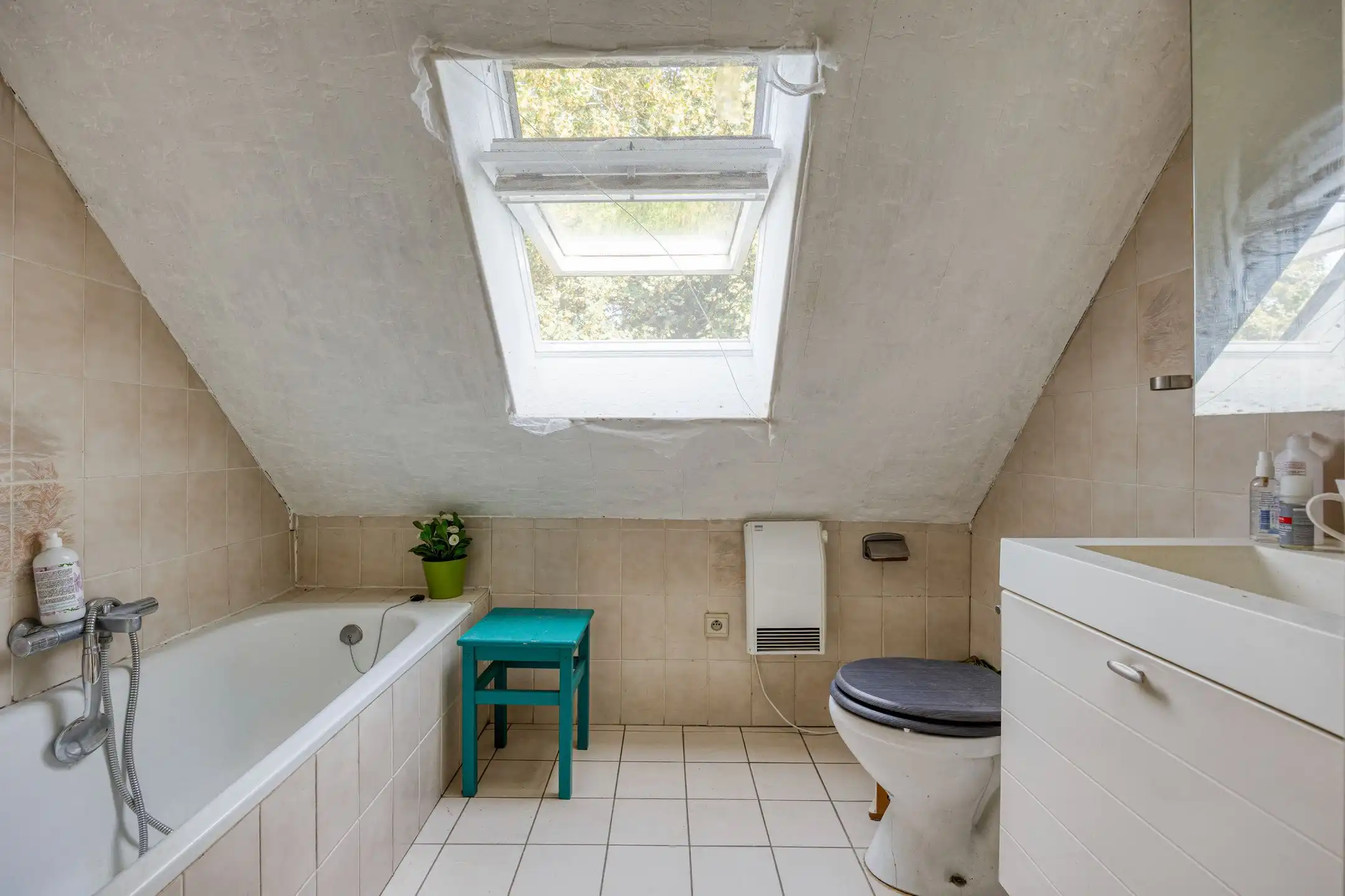 Ardense charme in een rustige doodlopende straat foto 10