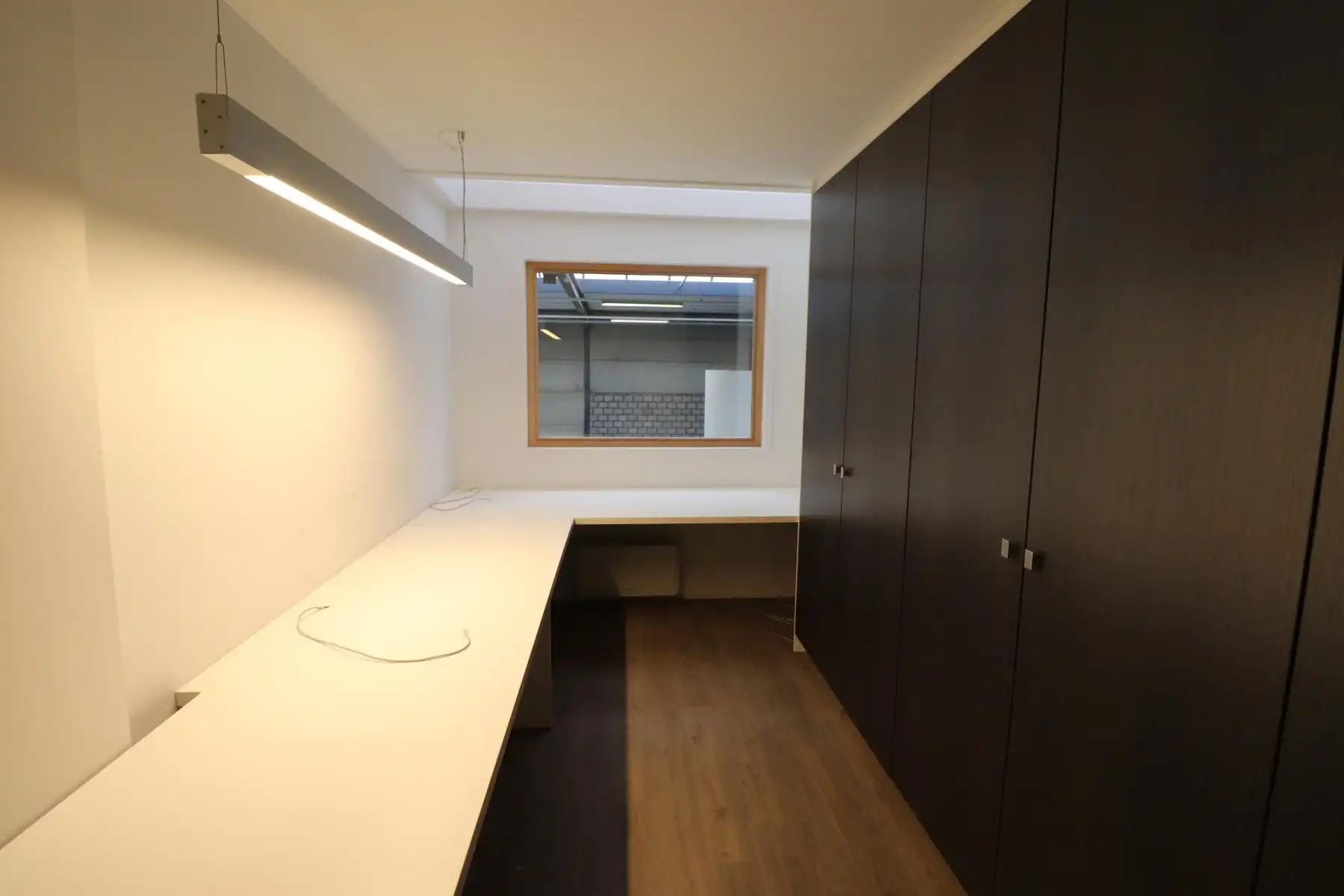 KMO-UNIT VAN 500M² MET BIJHORENDE KANTOREN. INDUSTRIEZONE MERKSPLAS foto 11