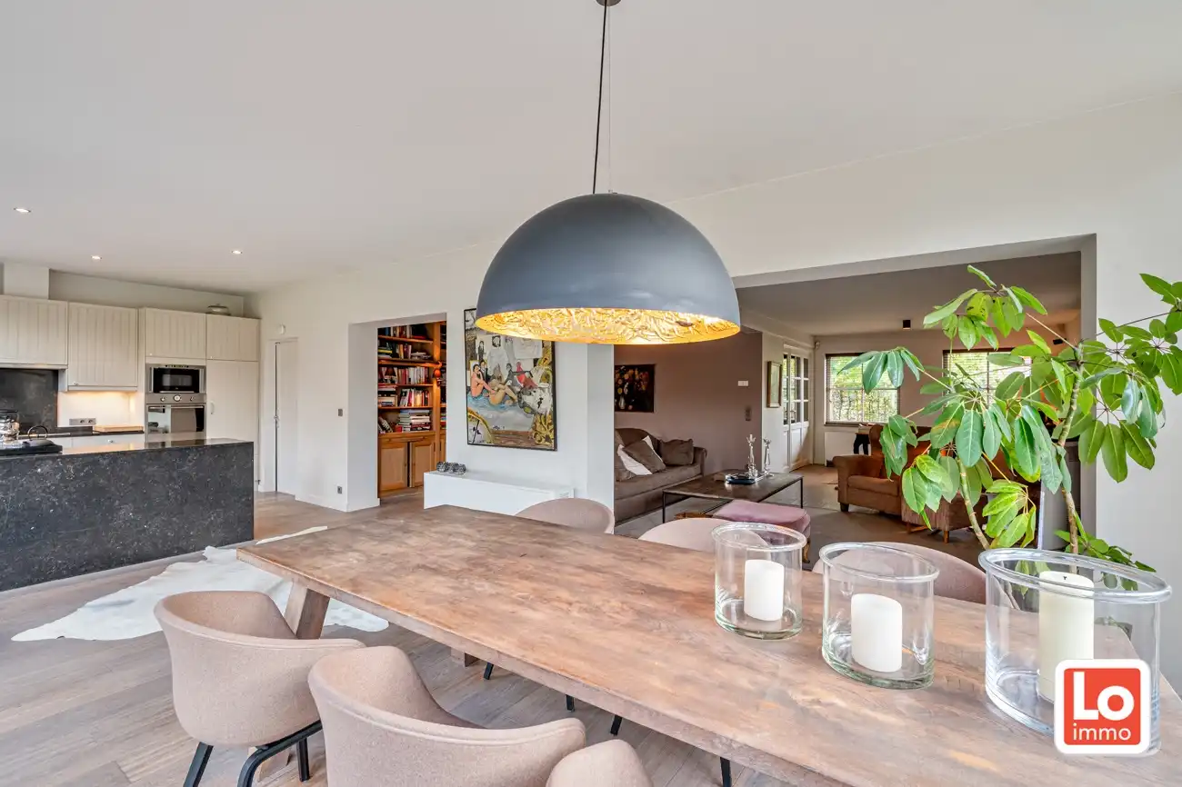 VERKOCHT! Charmante alleenstaande woning met inpandige garage en grote tuin op een rustige, groene locatie nabij het centrum van Beervelde! foto 11