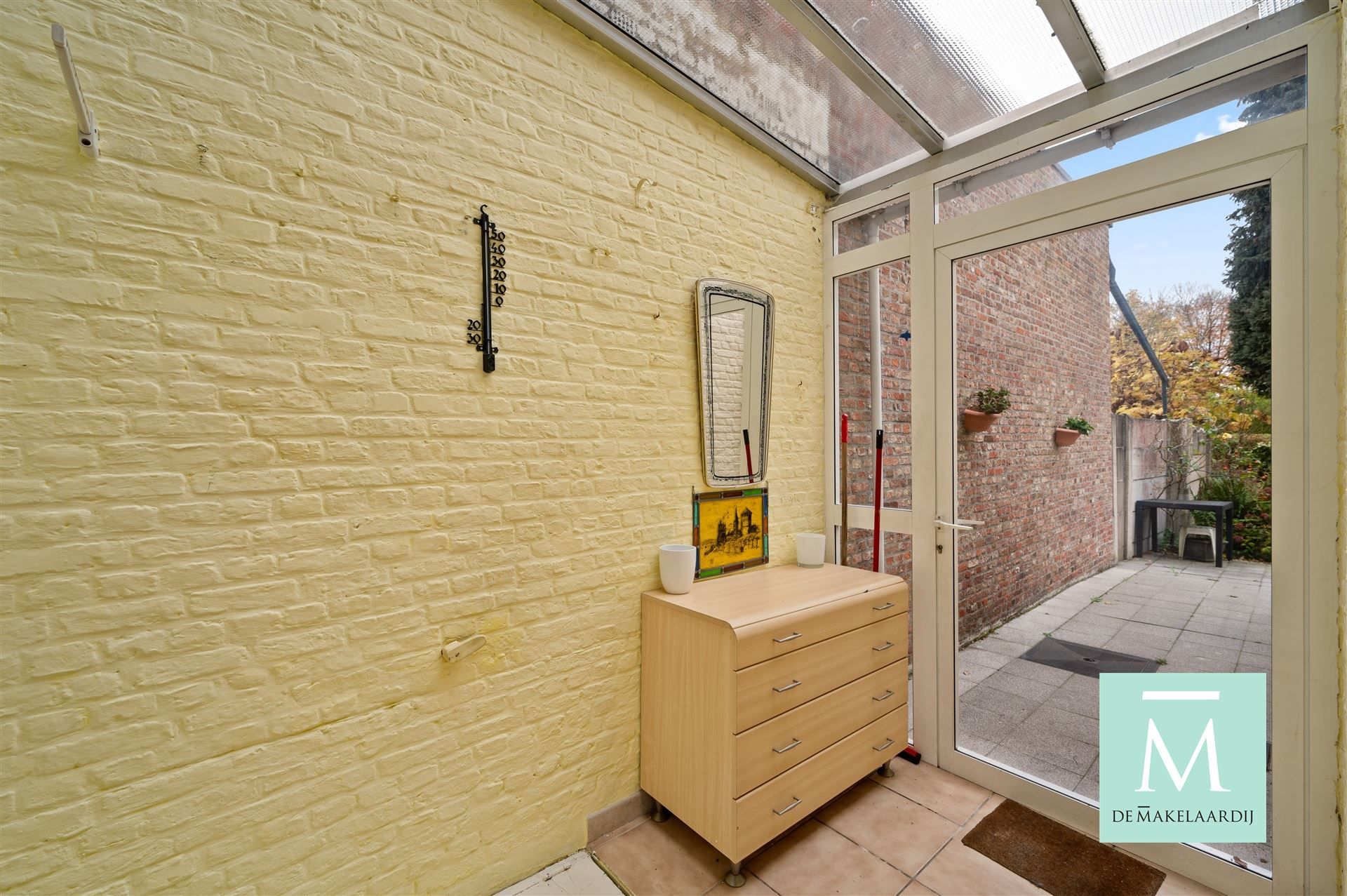 Te renoveren gezinswoning met mooie tuin in Mechelen-Zuid foto 8