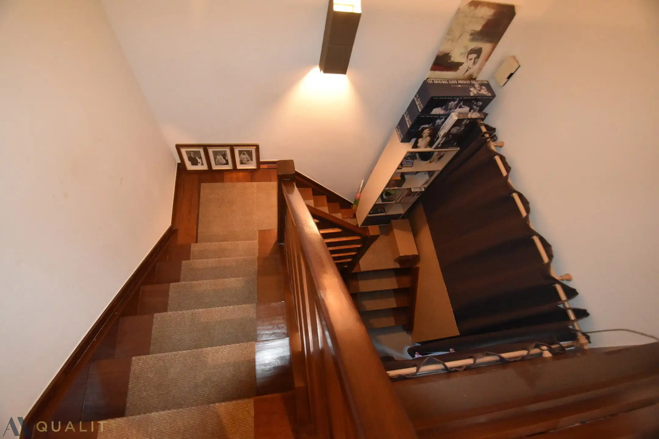 Ruim 3-slpk. duplex-appartement met garage, groot, zonnig terras en ruime bergzolder foto 13