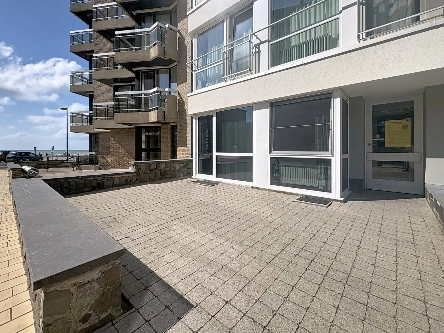 Charmante en zonnige studio te koop op toplocatie in Koksijde foto 15