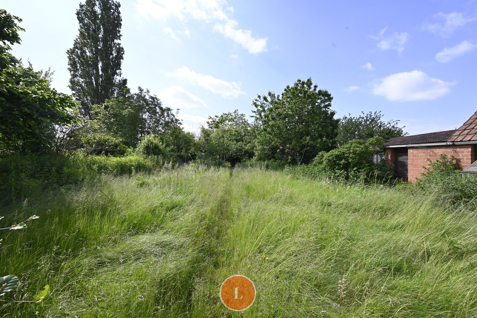 Te renoveren karaktervol pand met mogelijkheid tot bijgebouwen foto 18