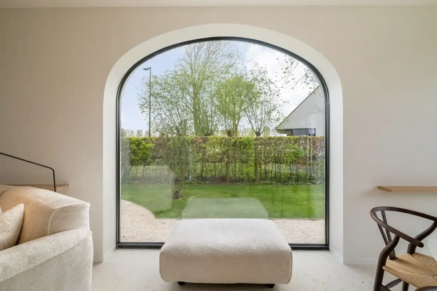Nieuwbouw onder registratierechten! Villa met zonovergoten leefruimtes en een tijdloos design foto 3
