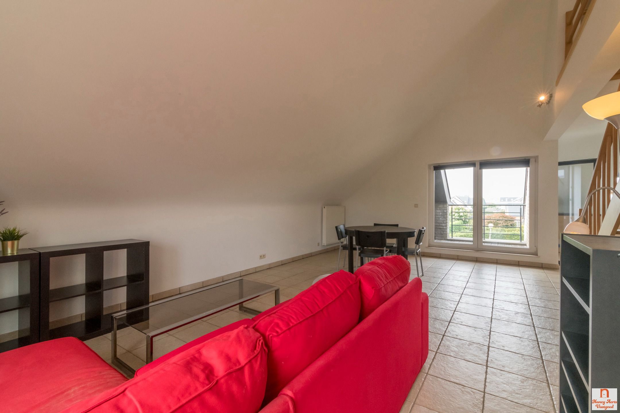 Appartement met autostaanplaats in hartje Koersel foto 8