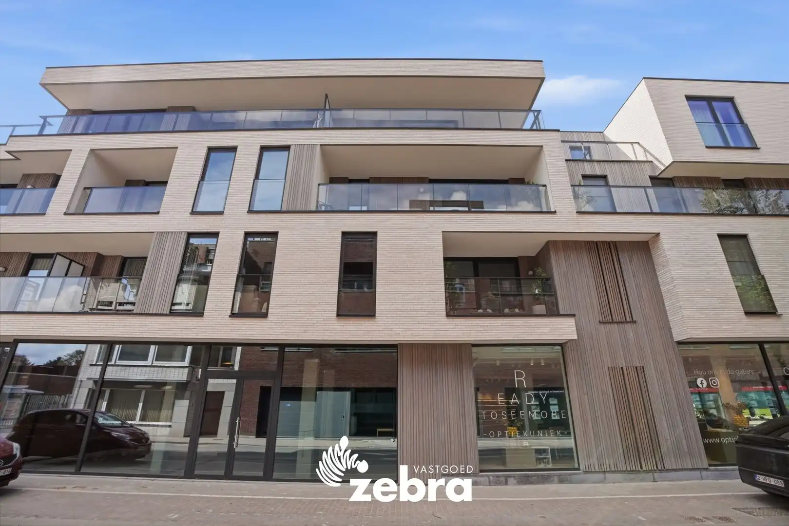 Instapklaar appartement met 2 slaapkamers en terrassen op topligging in Tielt! foto 24