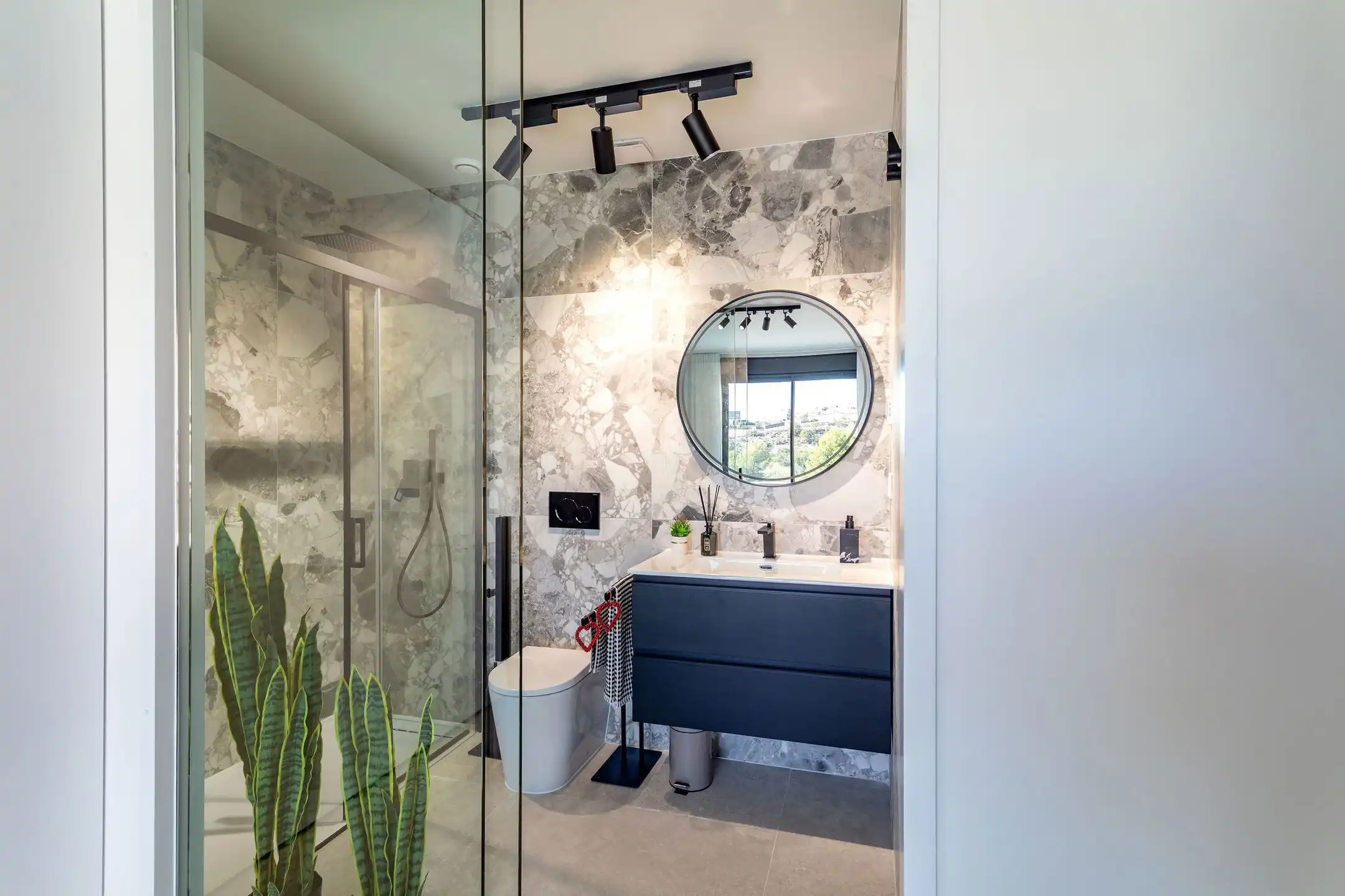 SPANJE - luxe appartementen zeezicht rustige locatie. foto 15