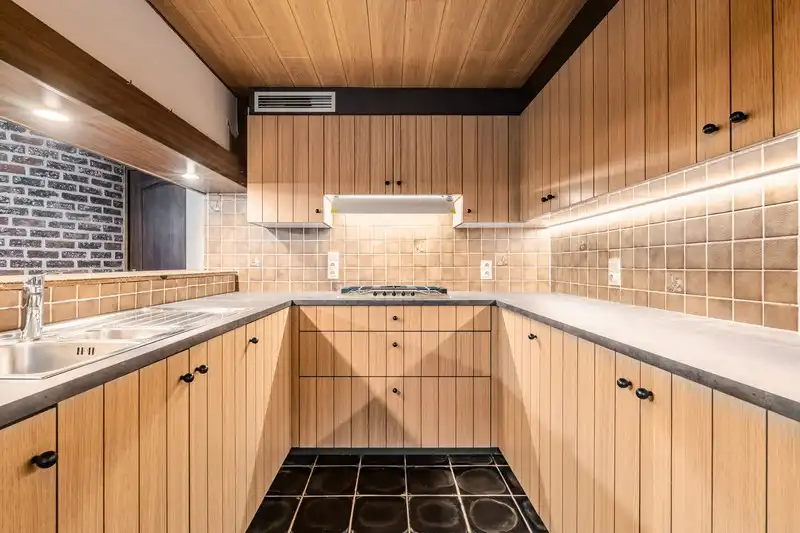 Op te frissen woning met perceel bouwgrond foto 4