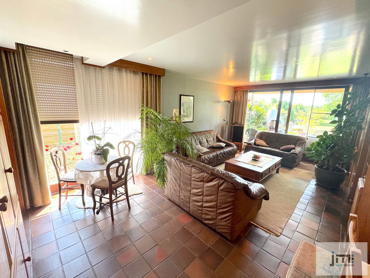 Rustig gelegen villa foto 6