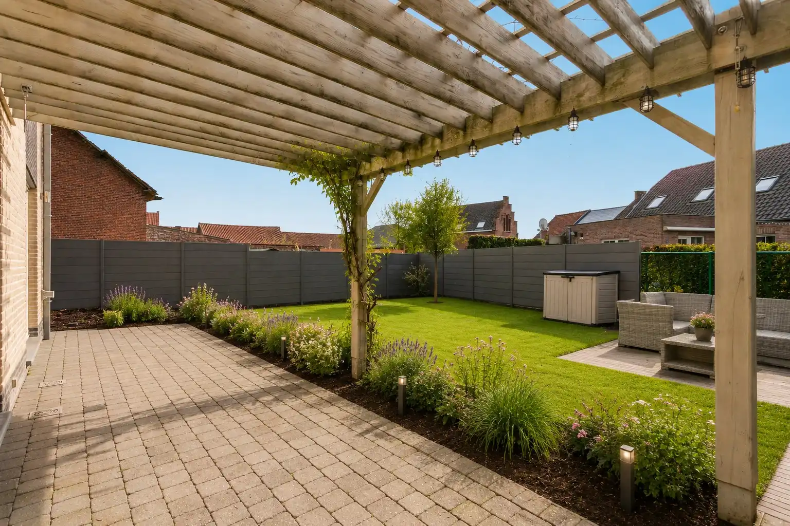 Ruime instapklare woning met 5 slaapkamers & tuin te Vollezele foto 13