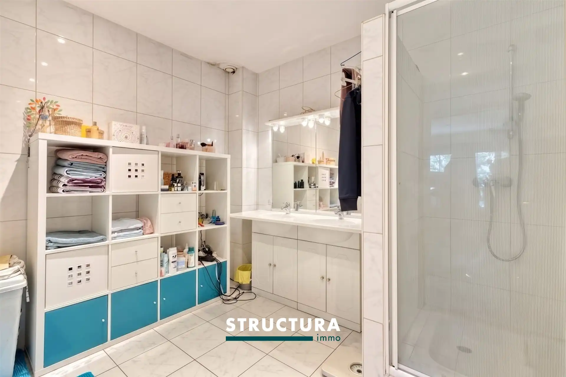 Ruime woning met 5 slaapkamers op toplocatie foto 13