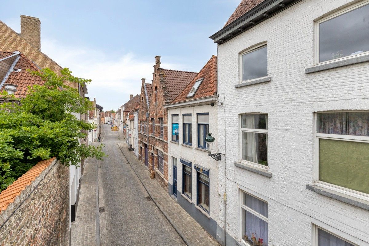CHARMANTE WONING te BRUGGE foto 3