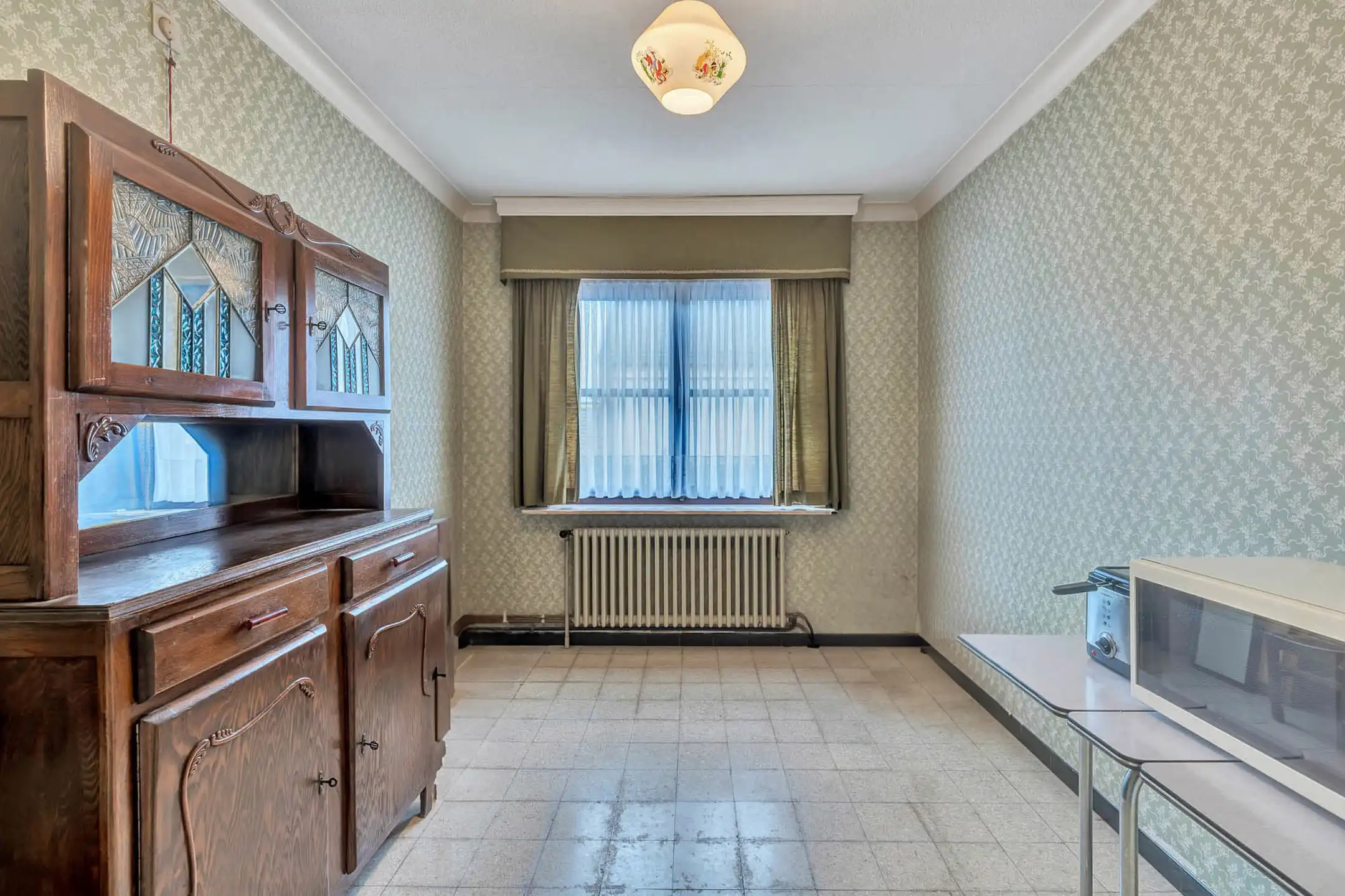 Te renoveren bungalow op toplocatie in Deinze foto 8