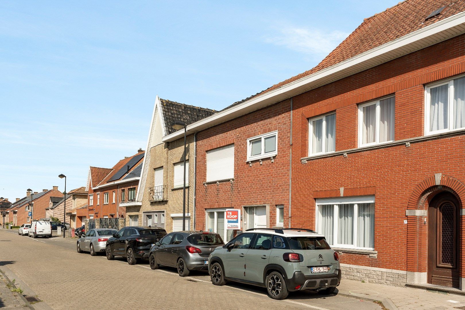 RUIME WONING OP 439M² MET 3 SLPKS, RUSTIGE LIGGING EN GROTE TUIN foto 21