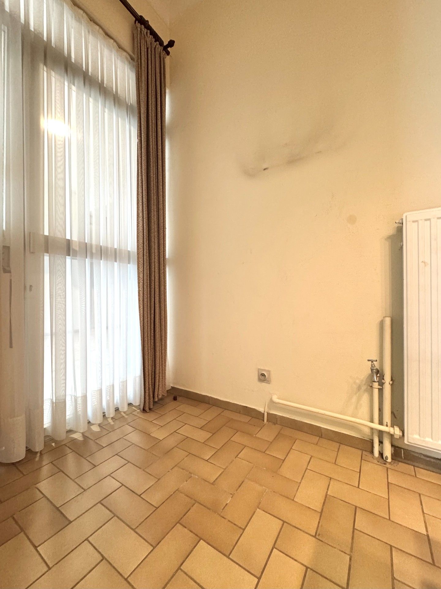 GELIJKLVOERS APPARTEMENT MET 1 SLAAPKAMER - 72 M² foto 21