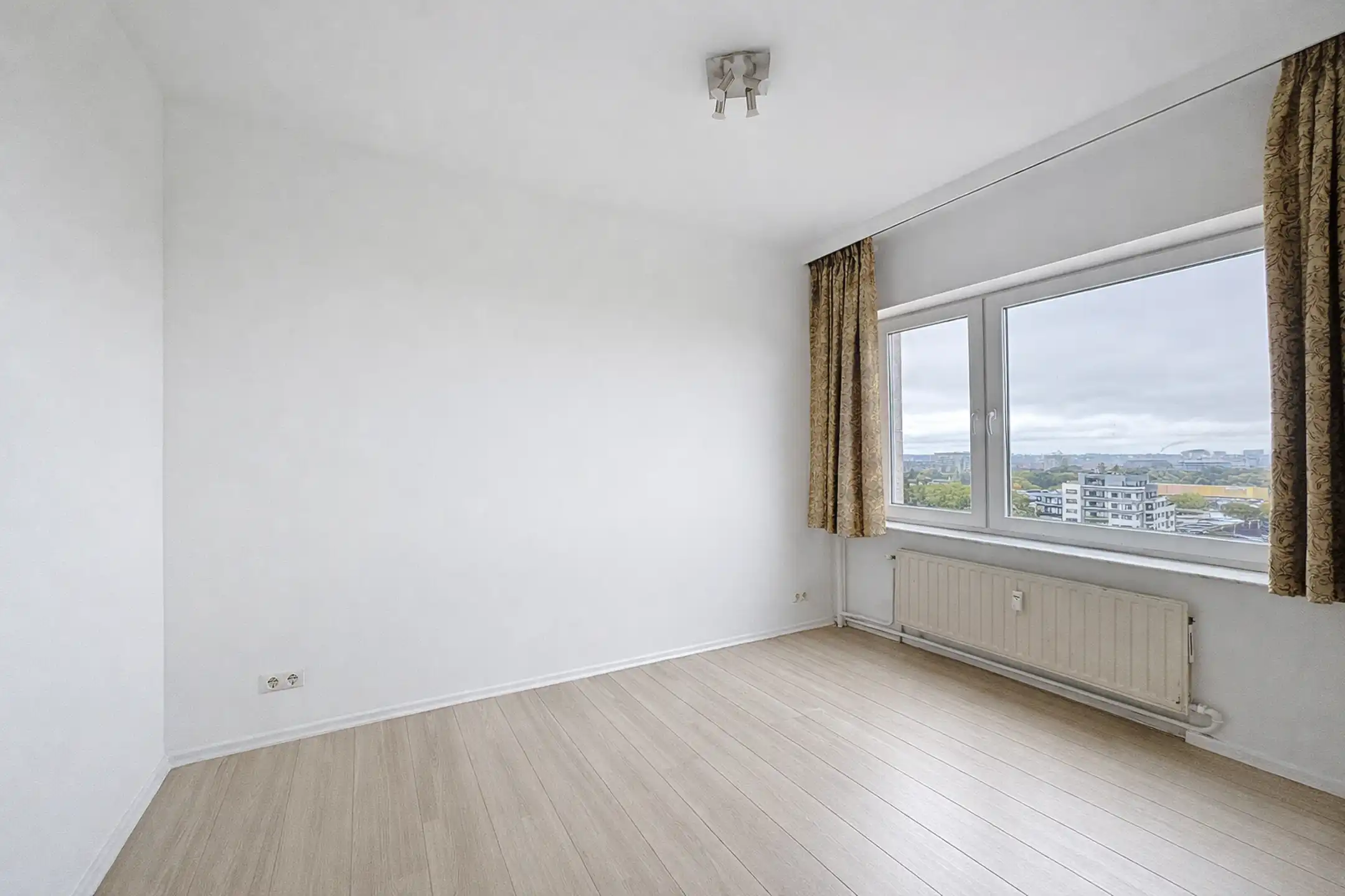 Casalina Real Estate biedt u exclusief – OPBRENGSTEIGENDOM foto 10