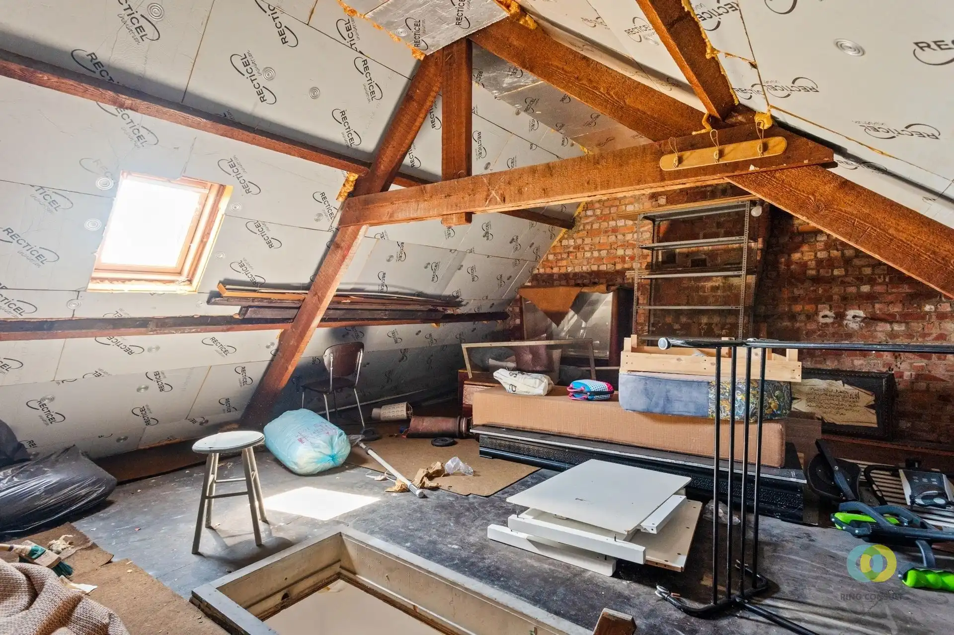 Bel-etagewoning met garage en tuin foto 13