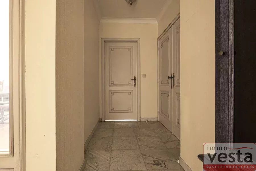 Appartement te koop in Sint-Truiden met prachtig uitzicht foto 4