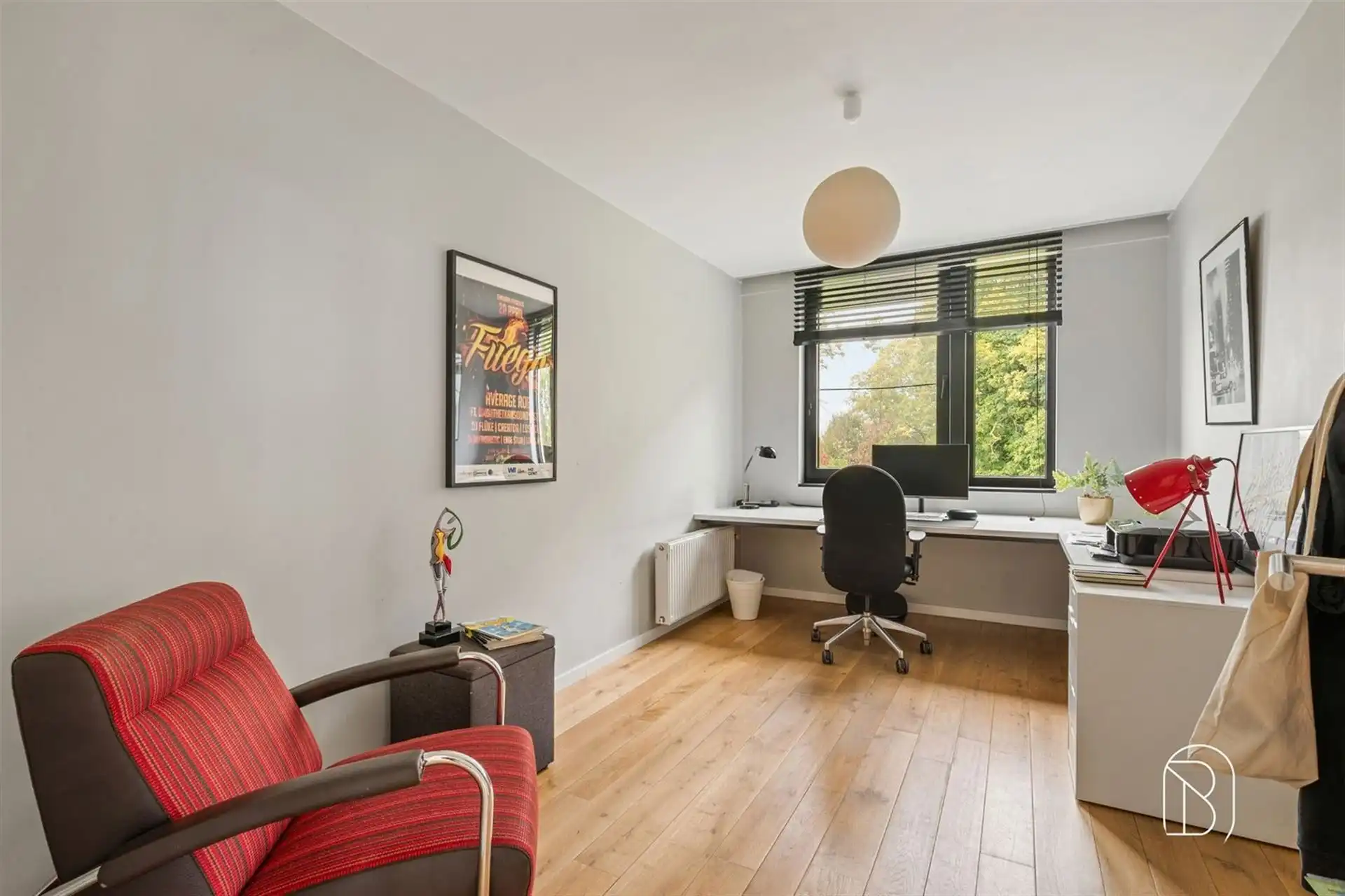 Ruime moderne villa met 6 slpk & prachtige tuin op 2200M2 foto 18
