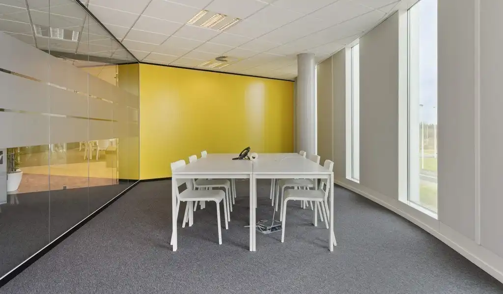 Recente kantoren te koop op topligging in Gent foto 17
