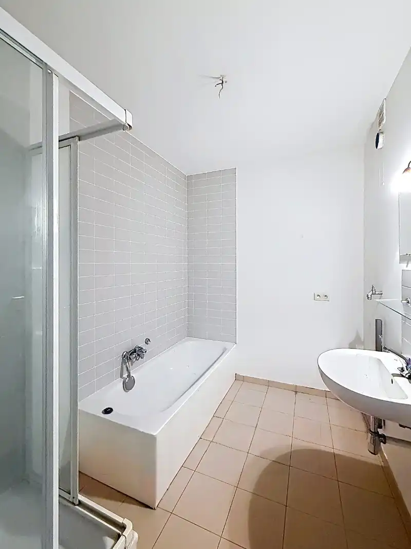 Gezellig gelijkvloers appartement met 2 slaapkamers en terras foto 8