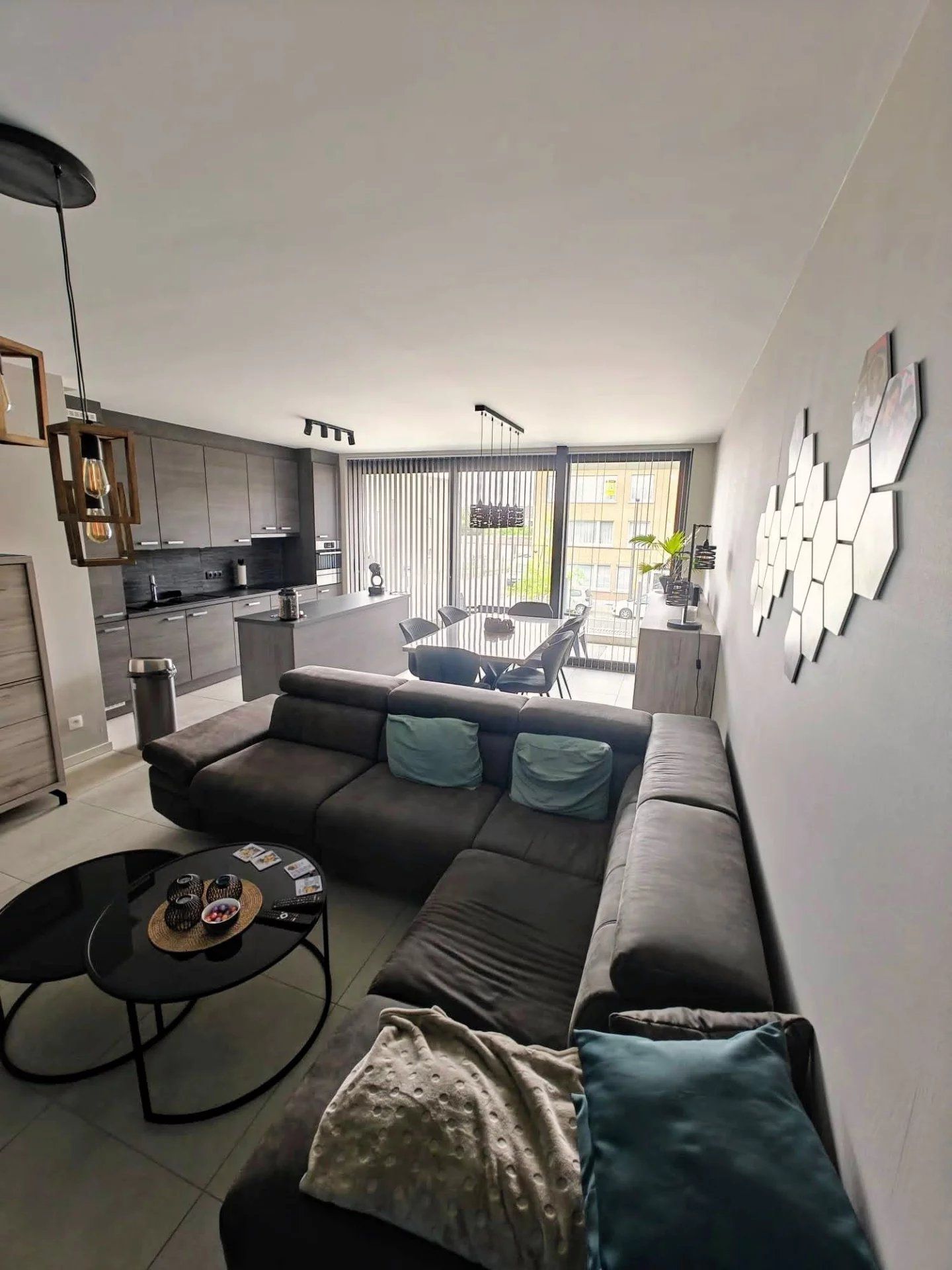 Modern appartement met 2 slaapkamers en ondergrondse staanplaats te koop in Wommelgem (2021) foto 5