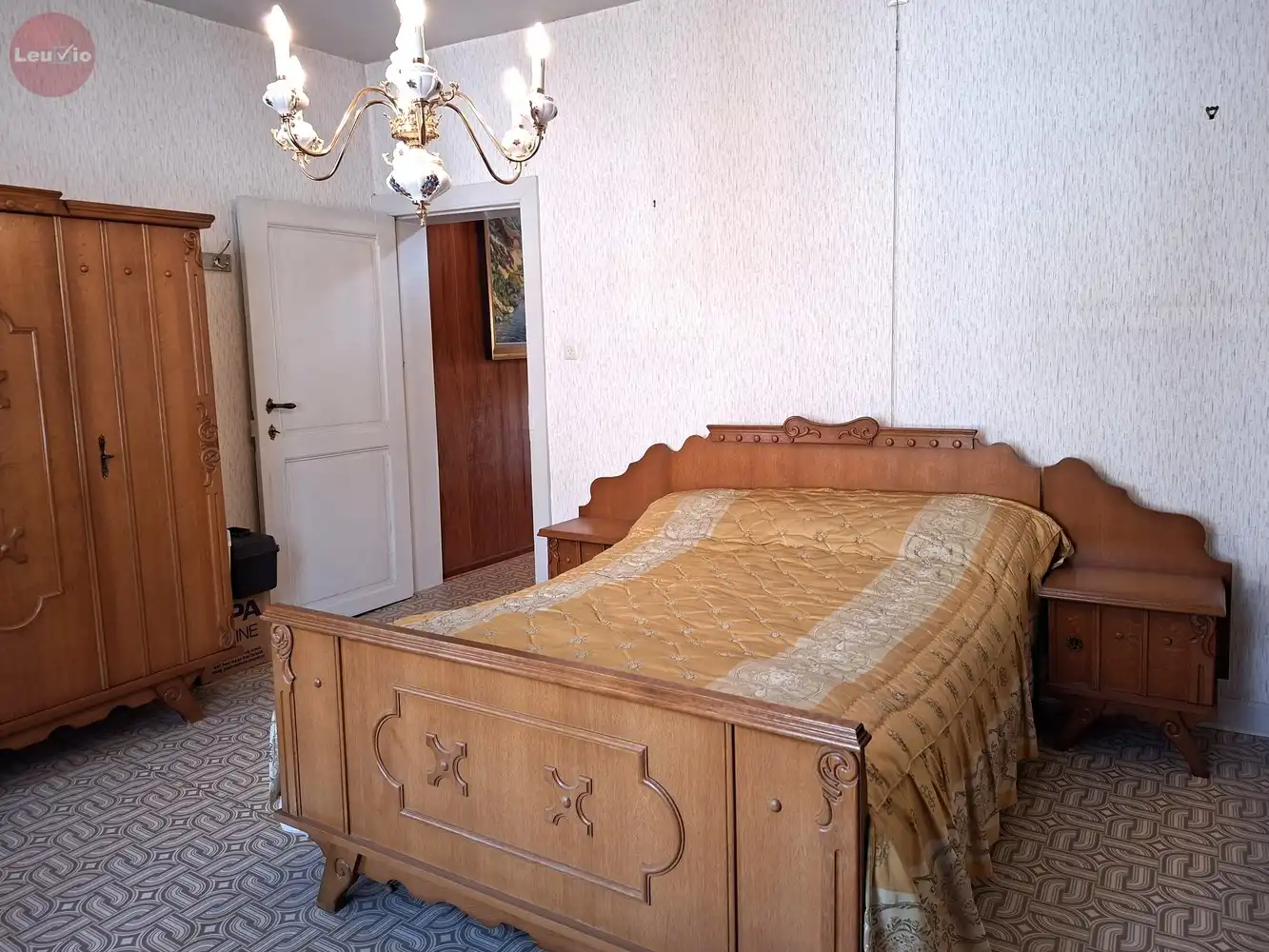 Goed gelegen woning // 2 slaapkamers + zolder om af te werken foto 26