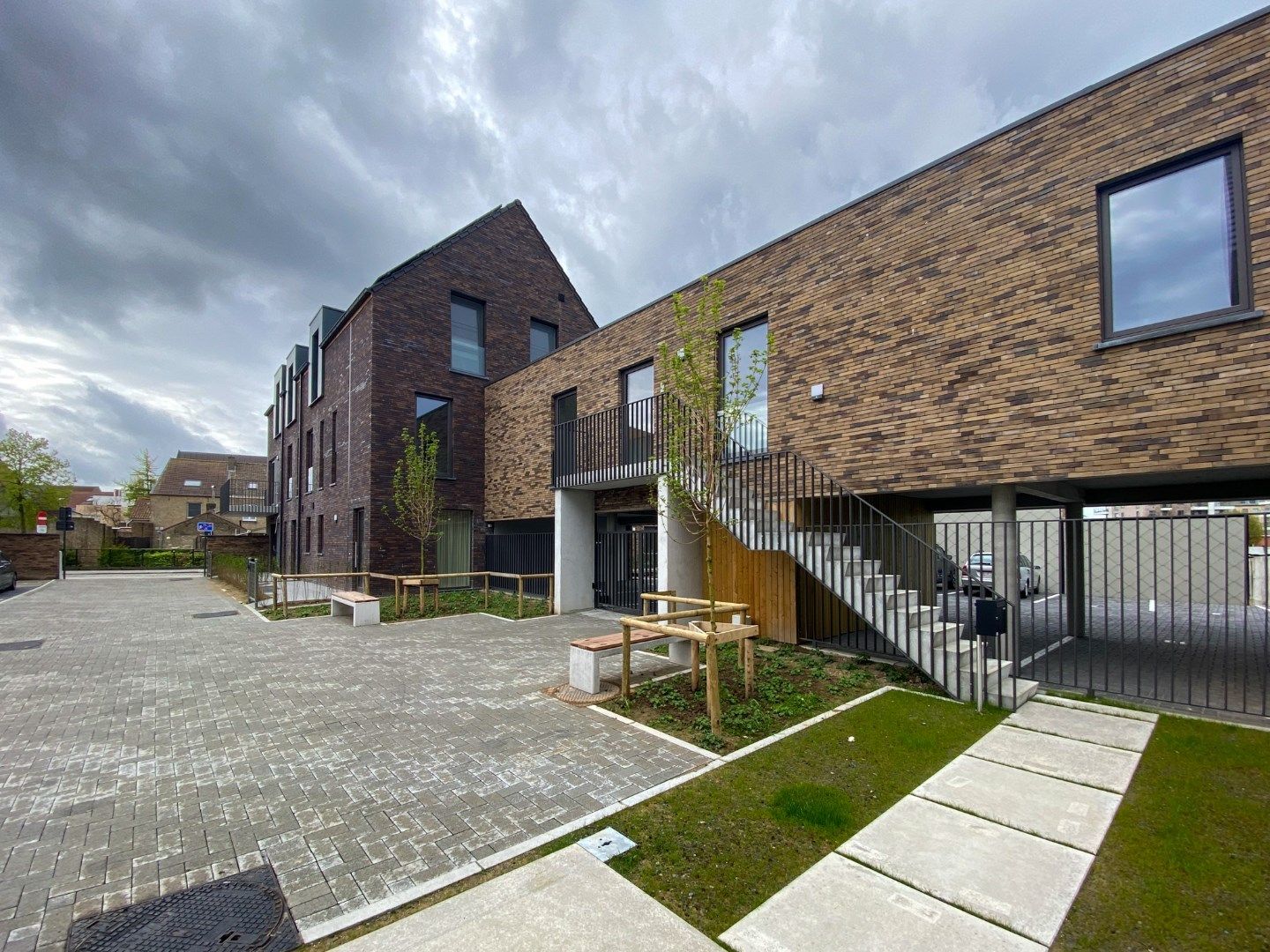 Afgesloten staanplaats in het centrum foto 4