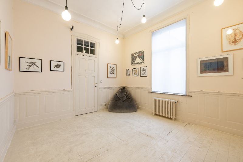 Karaktervol pand met woon- en werkfunctie in centrum Roeselare foto 3