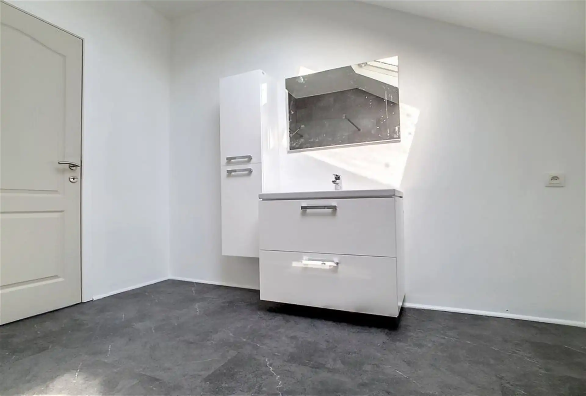In het centrum gelegen appartement met 2 SK foto 9