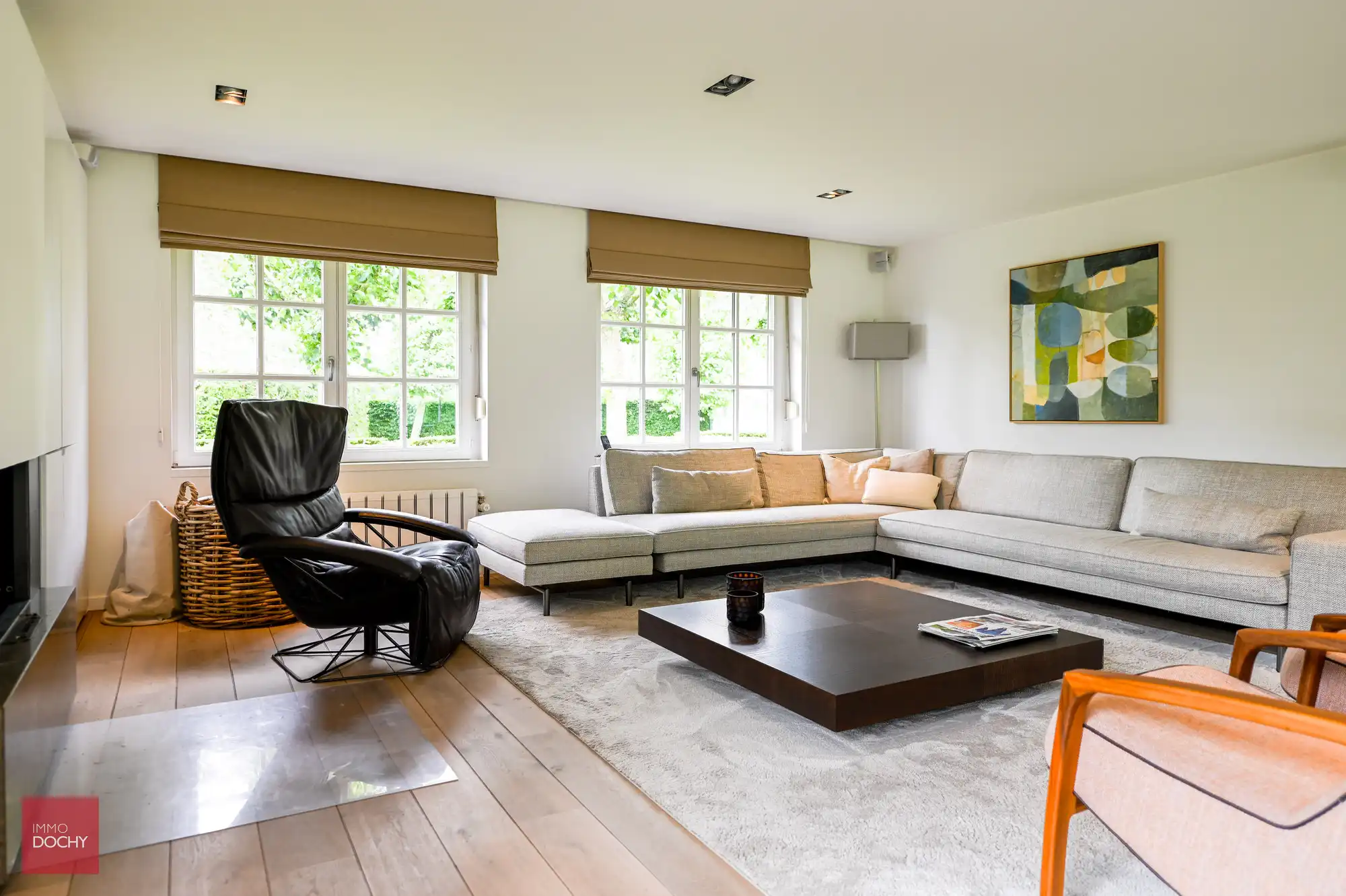 Instapklaar landhuis met bijgebouw foto 15