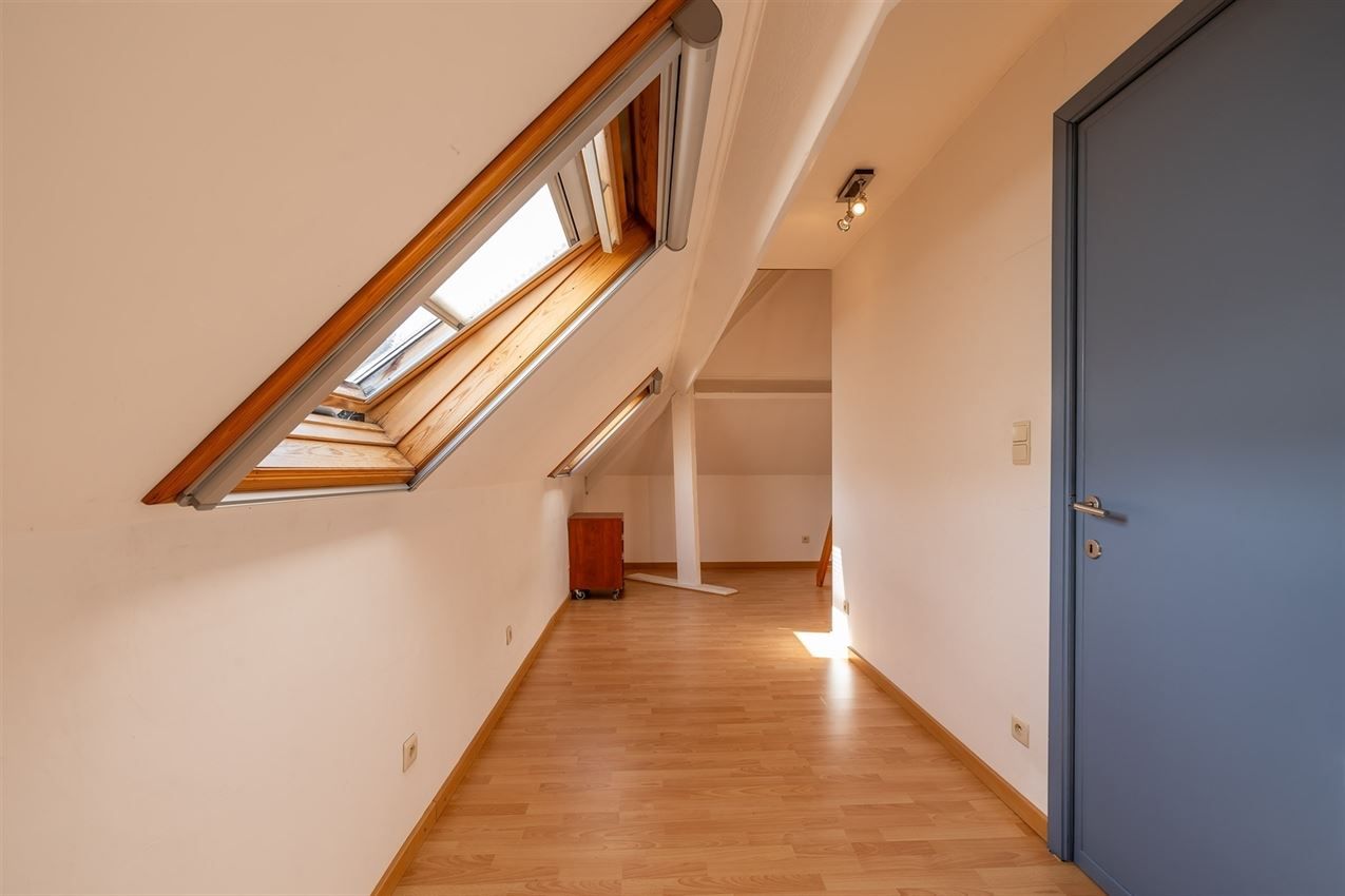 label d, mooie tuin op zuidoosten, instapklaar foto 25