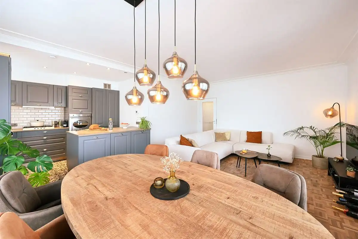 Mooi hoekappartement met garage foto 7