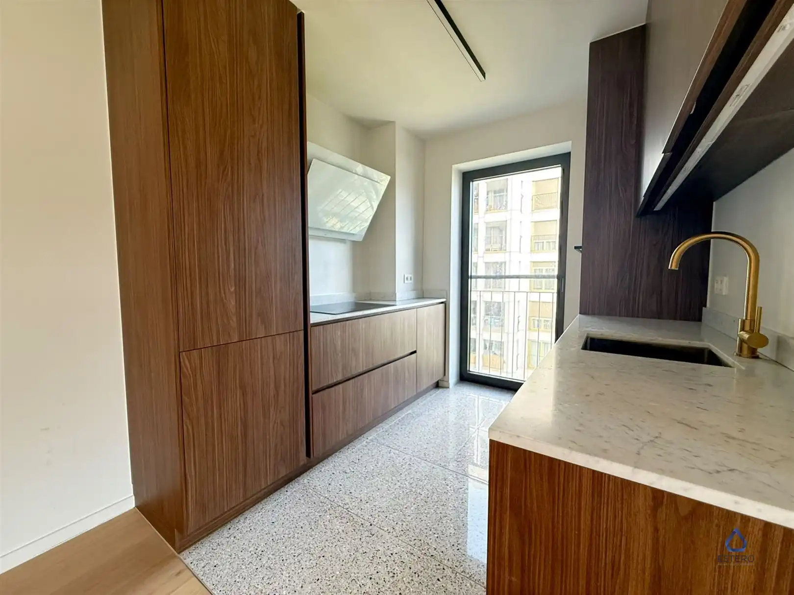 Modern 2-slaapkamerappartement te huur nabij Tour & Taxis foto 5