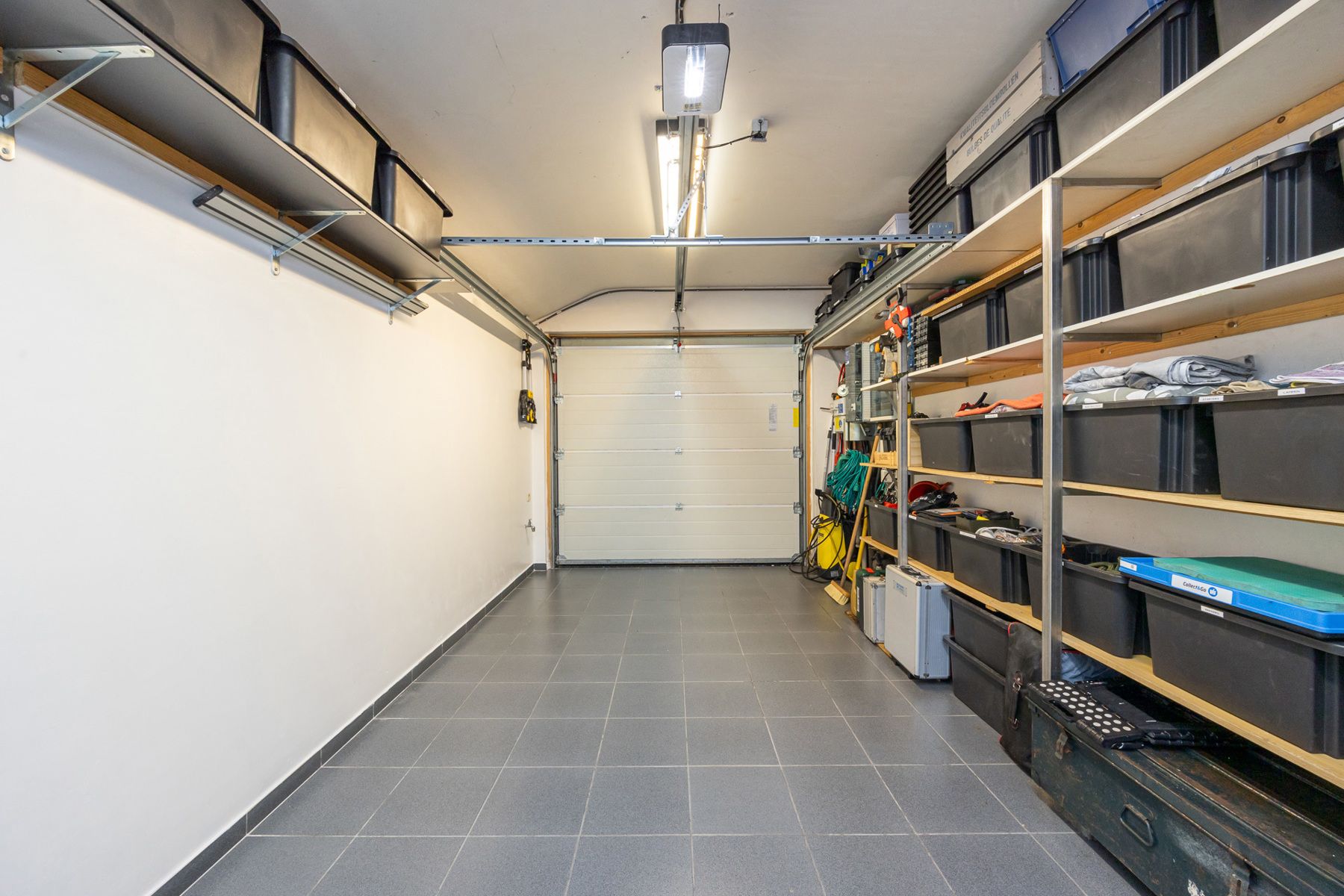 Woning met 5 slaap- + 2 badkamers op de grens met Brasschaat foto 13