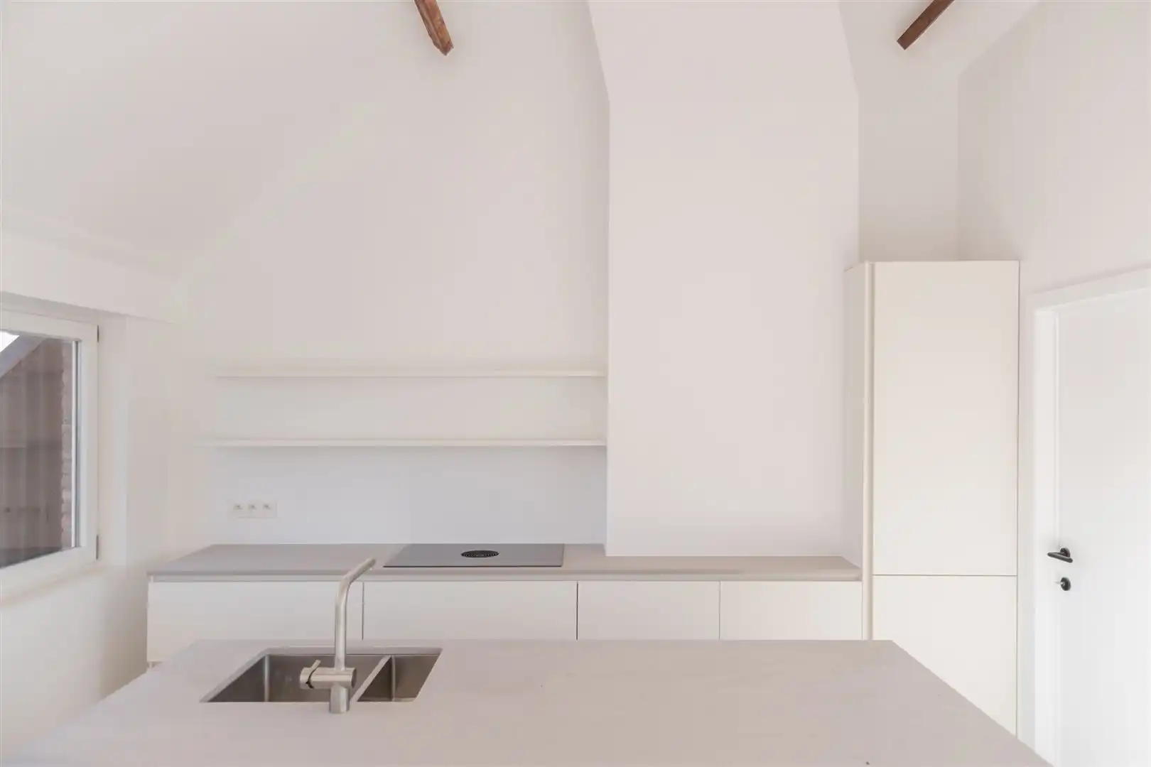 Instapklaar penthouse met ruim terras foto 6