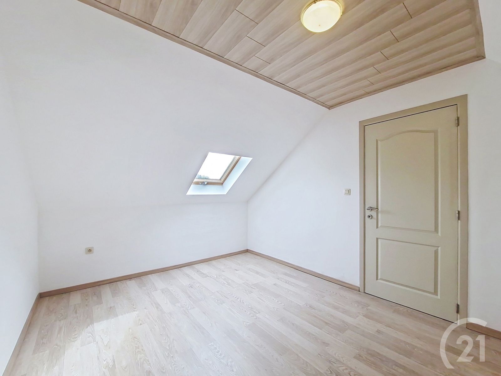 Appartement te huur! foto 16